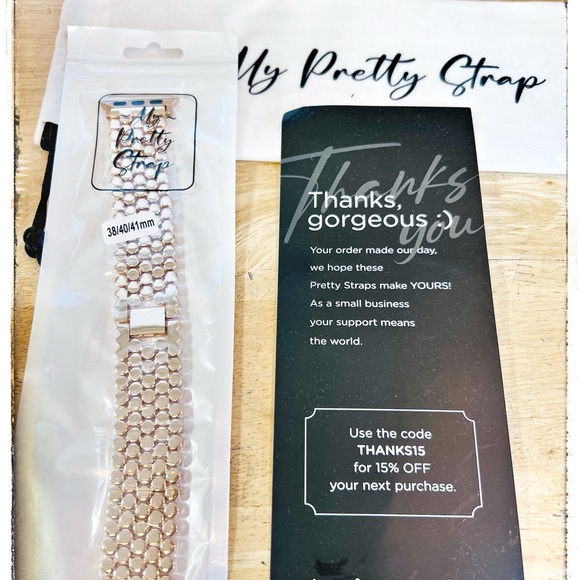 My Pretty Strap Honeycomb Stainless Steel Apple Watch Strap - Picture 3 of 4